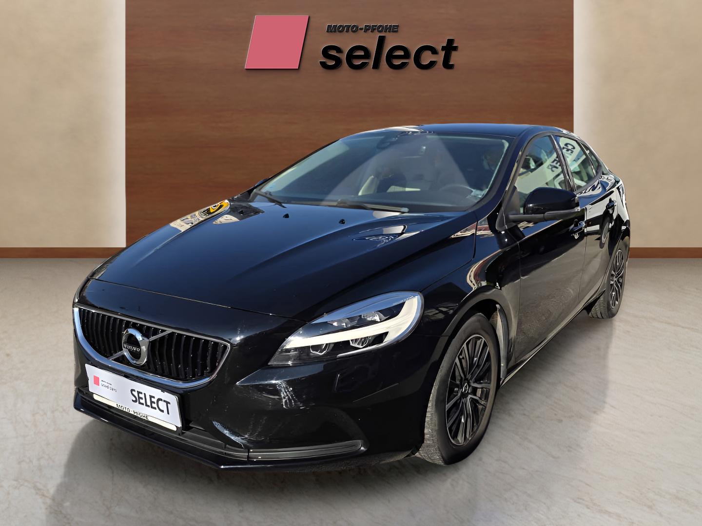 Volvo V40CC used