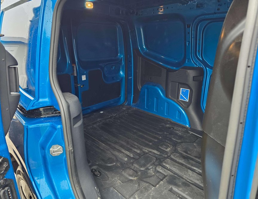 Ford E-Courier Van употребяван