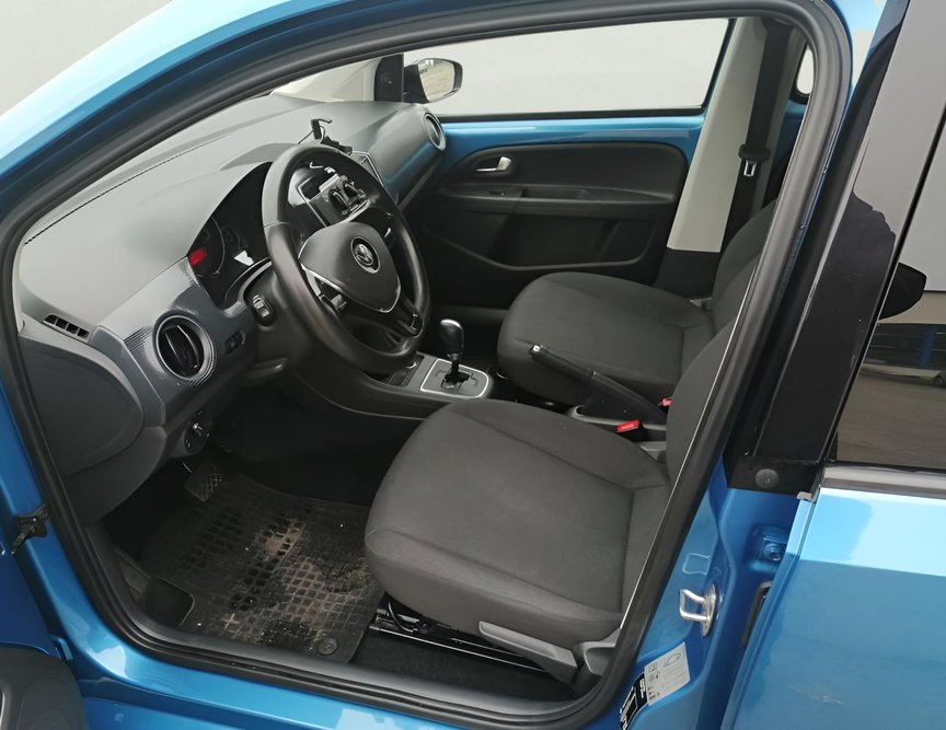 Volkswagen Up употребяван