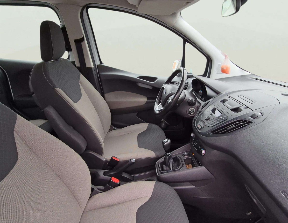 Ford Courier употребяван