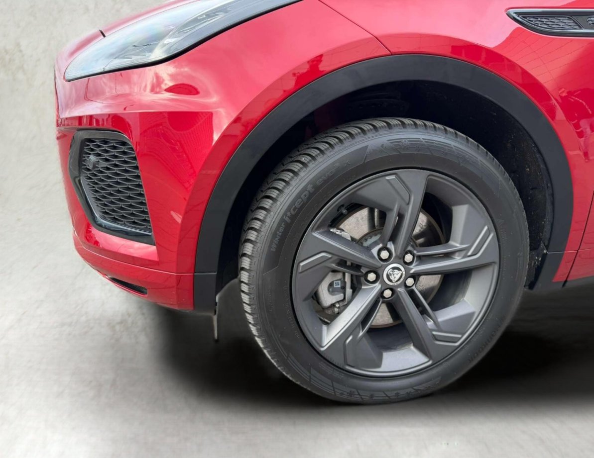 Jaguar E-Pace употребяван