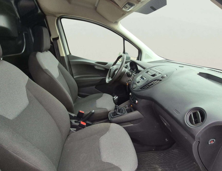 Ford Courier употребяван