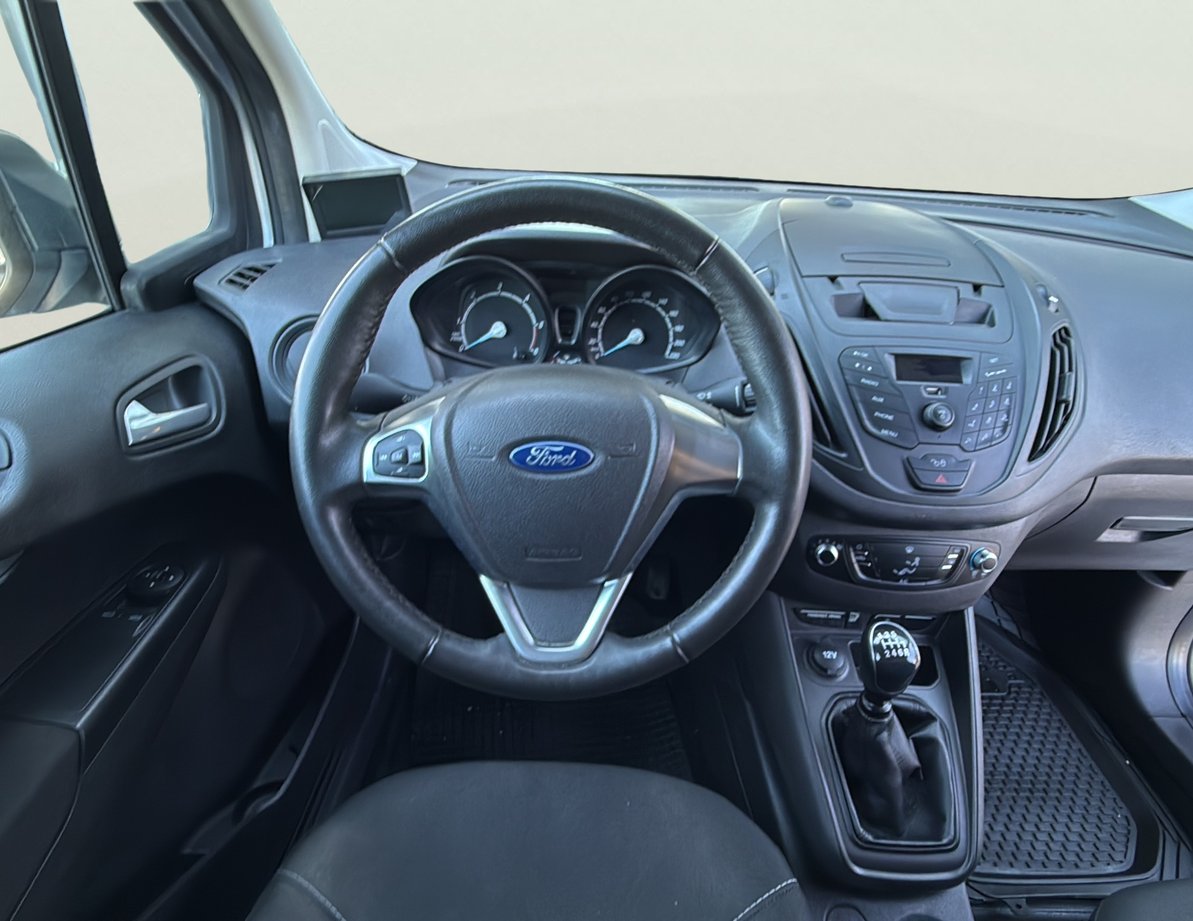 Ford Courier употребяван