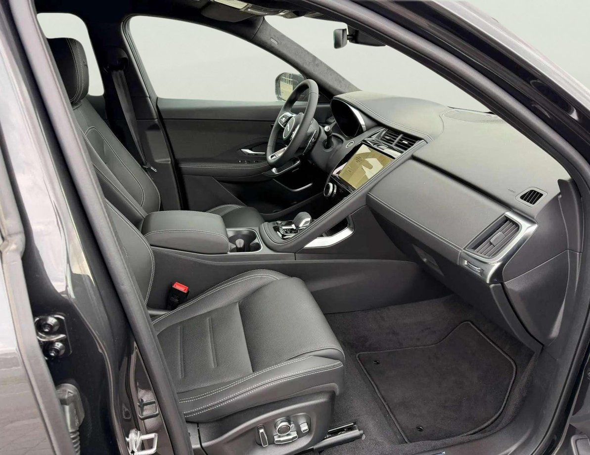 Jaguar E-Pace употребяван