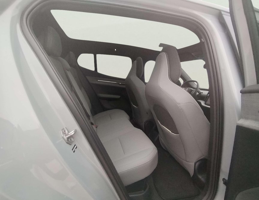 Volvo EX30 употребяван