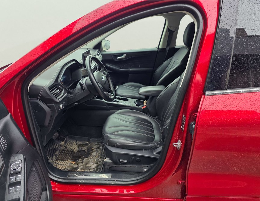 Ford Kuga PHEV употребяван