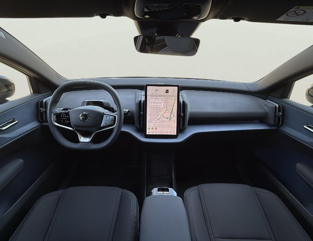 Volvo EX30 употребяван
