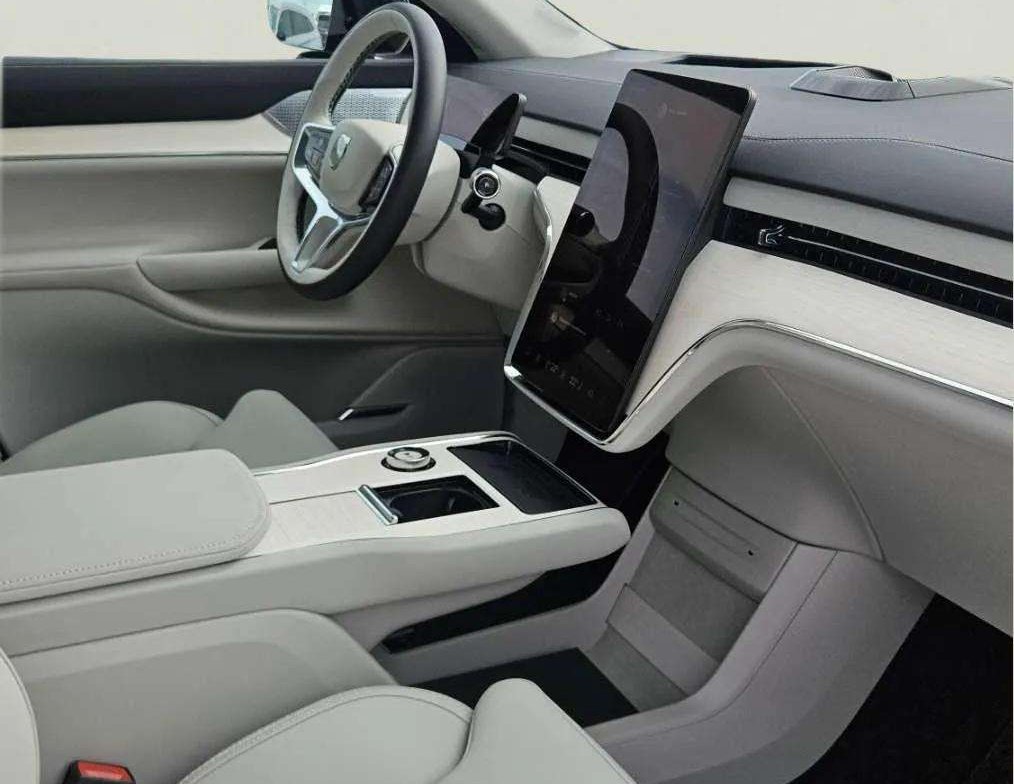 Volvo EX90 употребяван