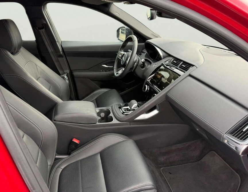 Jaguar E-Pace употребяван