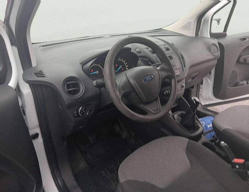 Ford Courier употребяван