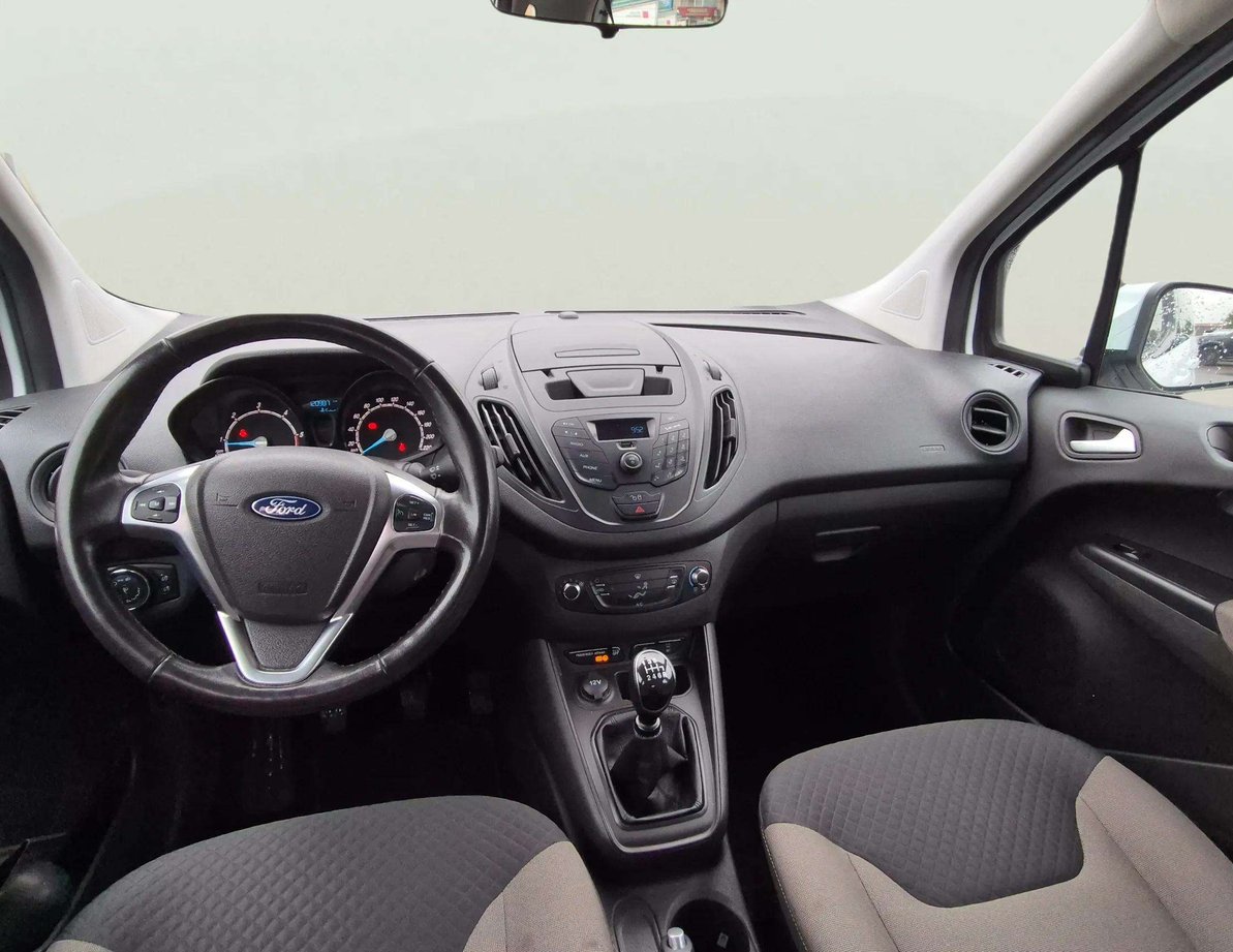 Ford Courier употребяван