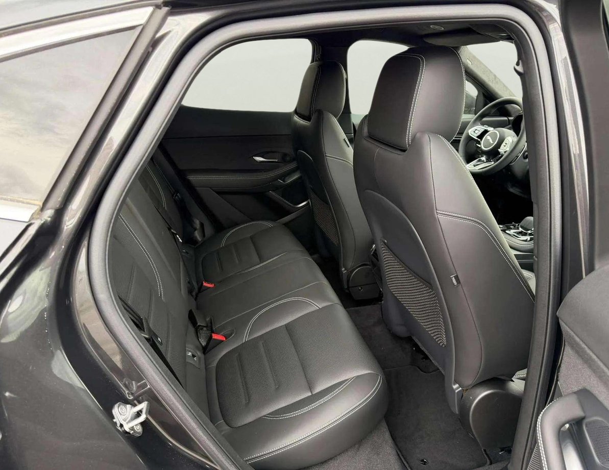 Jaguar E-Pace употребяван