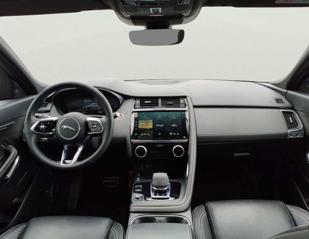 Jaguar E-Pace употребяван