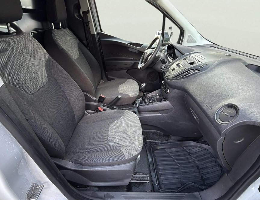 Ford Courier употребяван