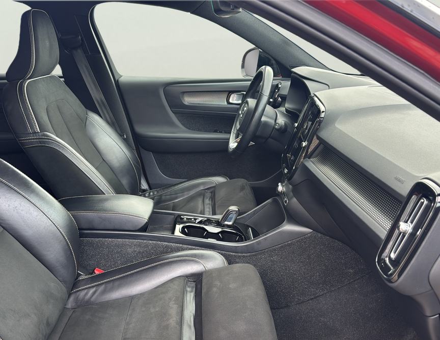 Volvo XC40 употребяван