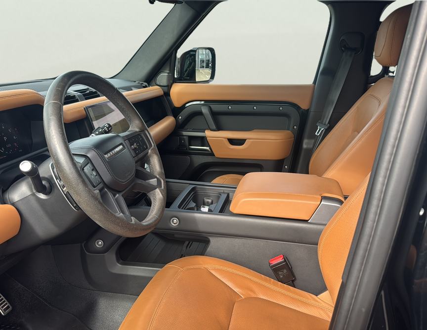 Land Rover Defender употребяван