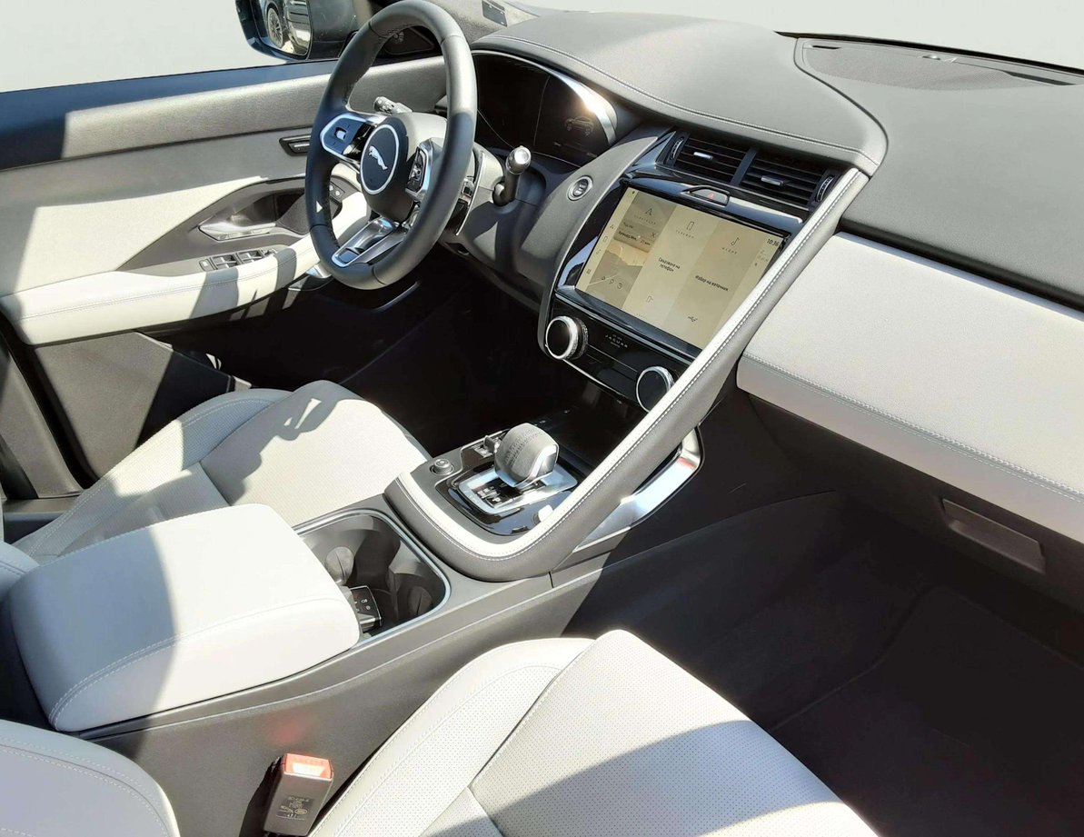 Jaguar E-Pace употребяван