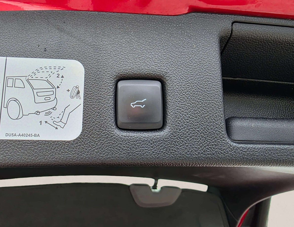 Ford Kuga PHEV употребяван