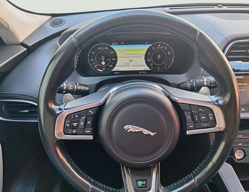 Jaguar F-Pace употребяван