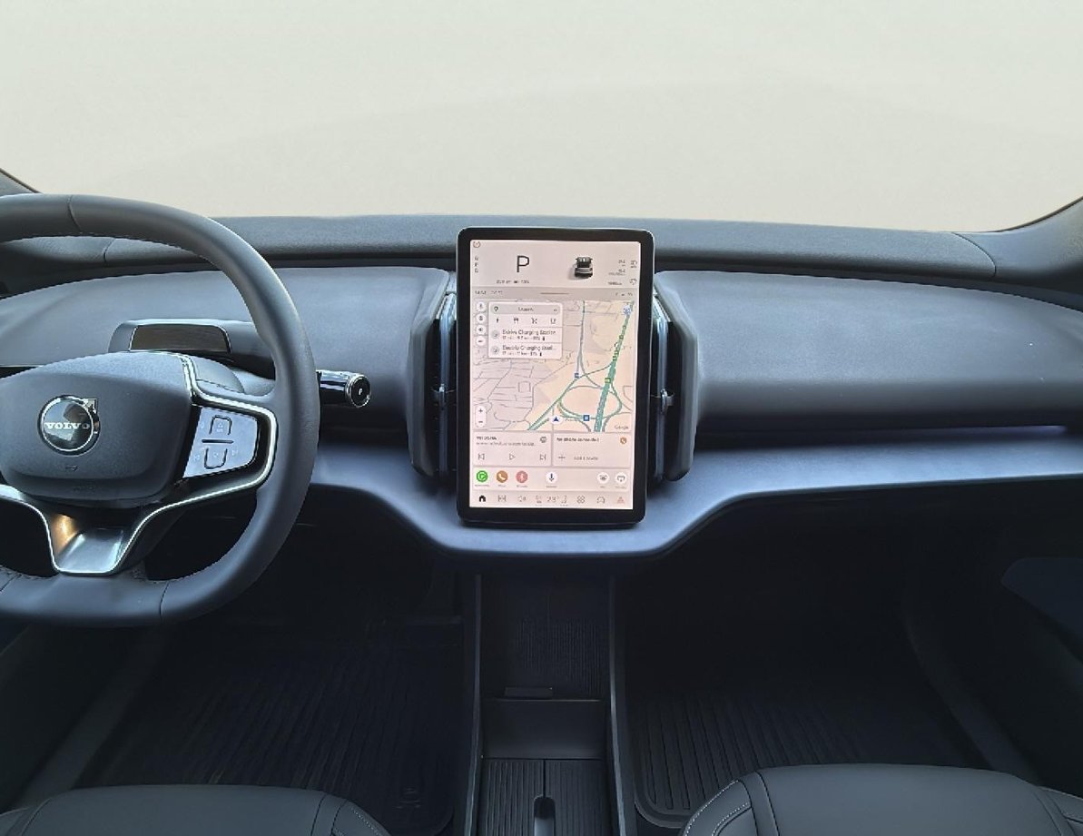 Volvo EX30 употребяван