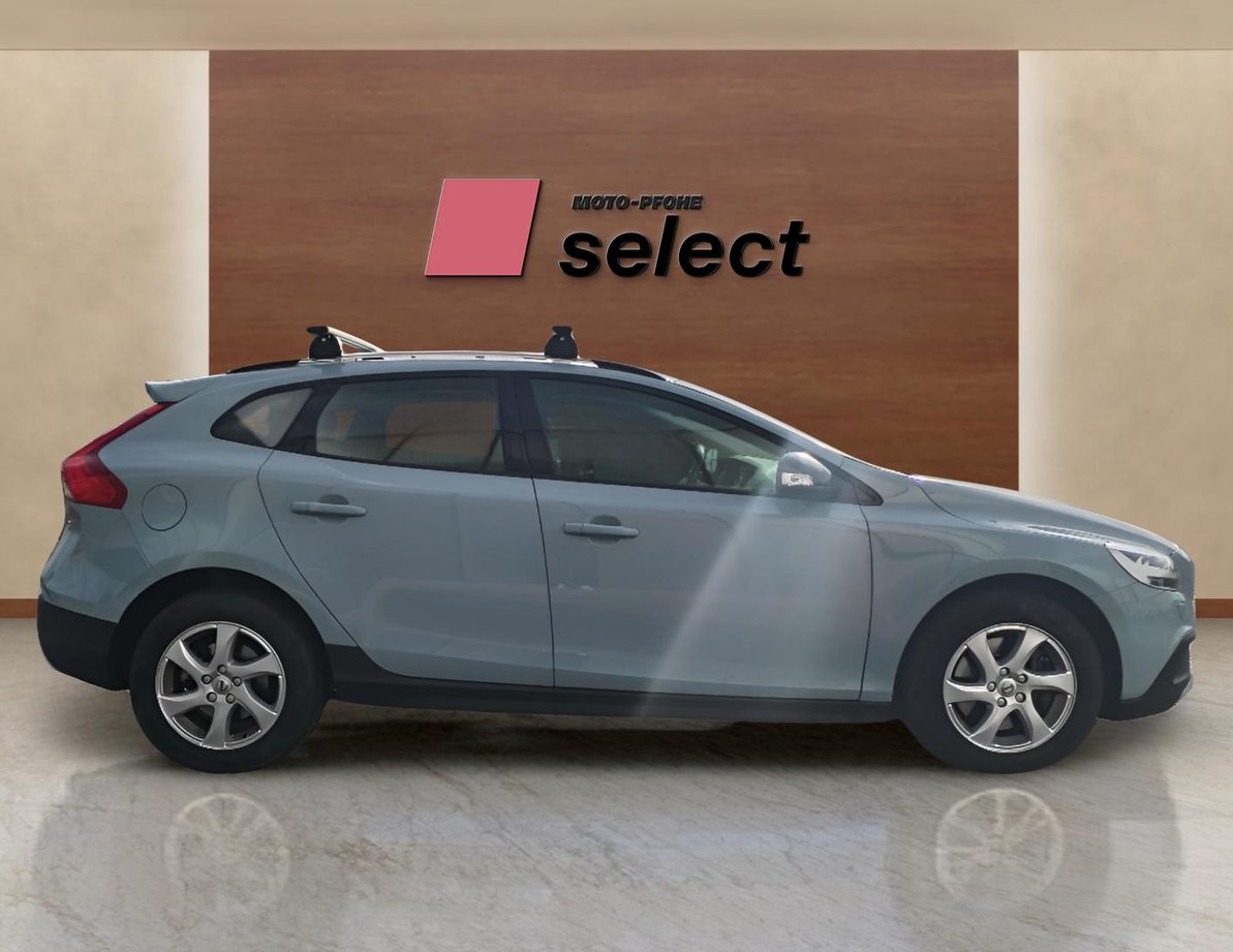 Volvo V40CC употребяван