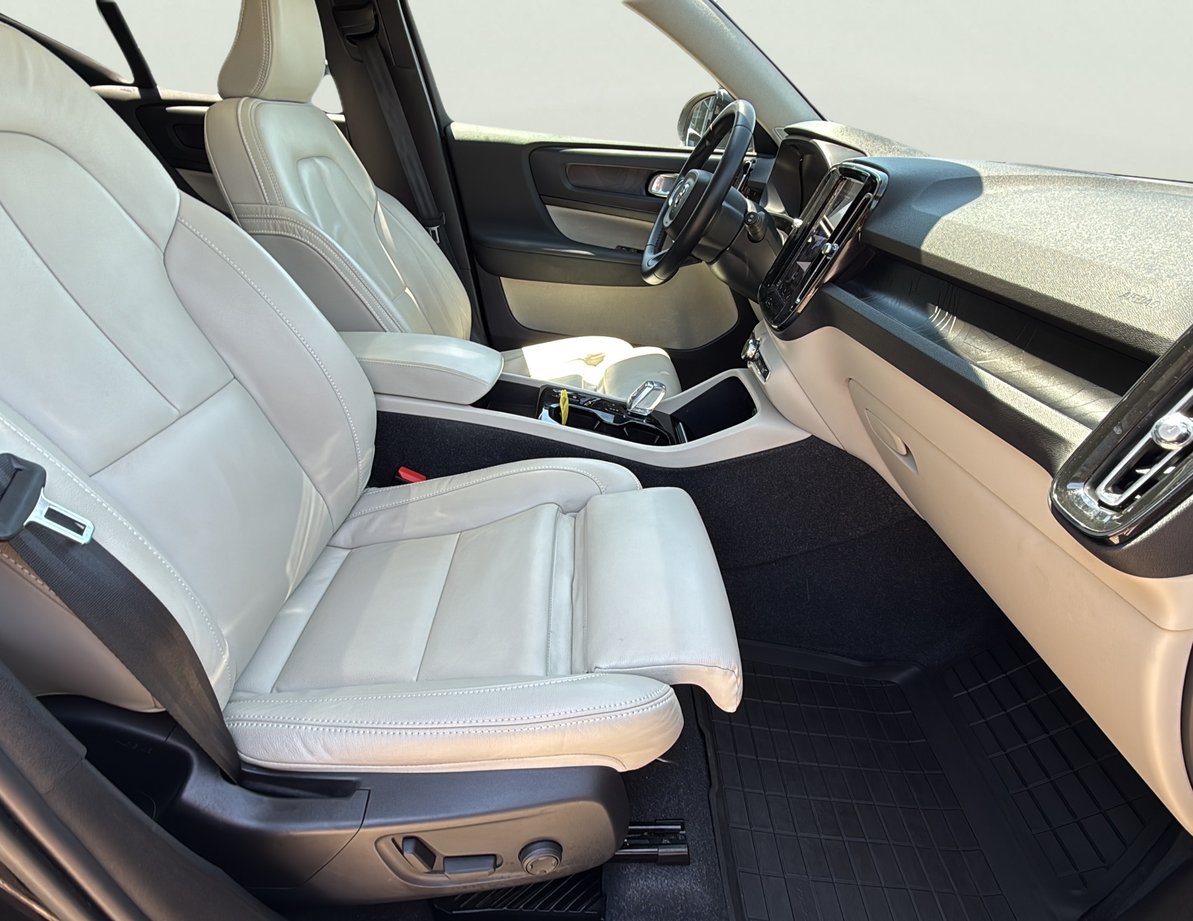 Volvo XC40 употребяван