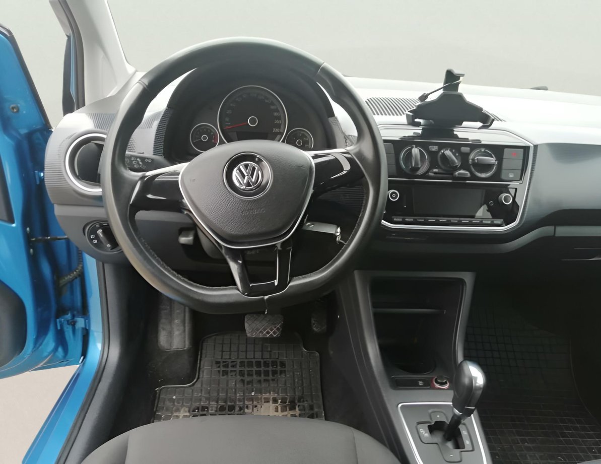 Volkswagen Up употребяван
