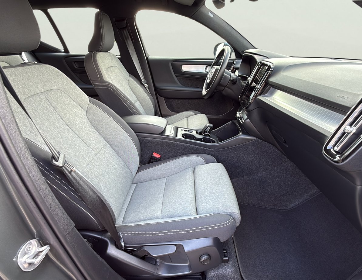 Volvo XC40 употребяван