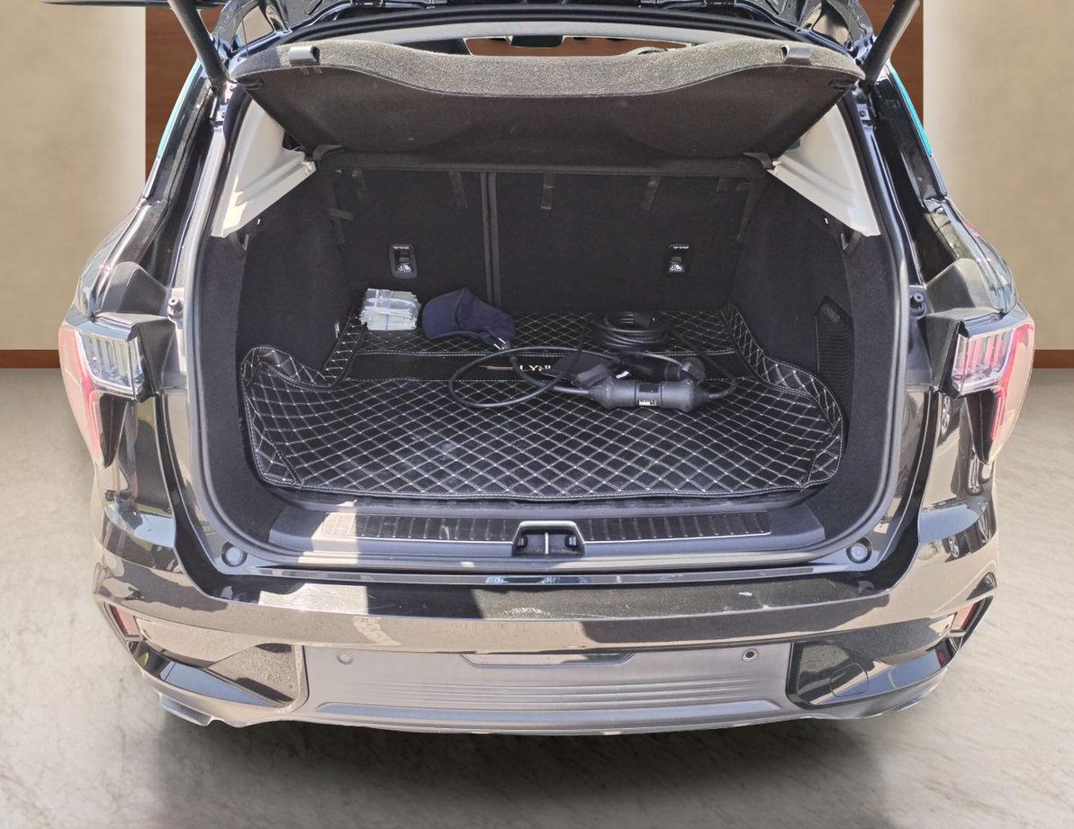 Lynk & Co 01 употребяван