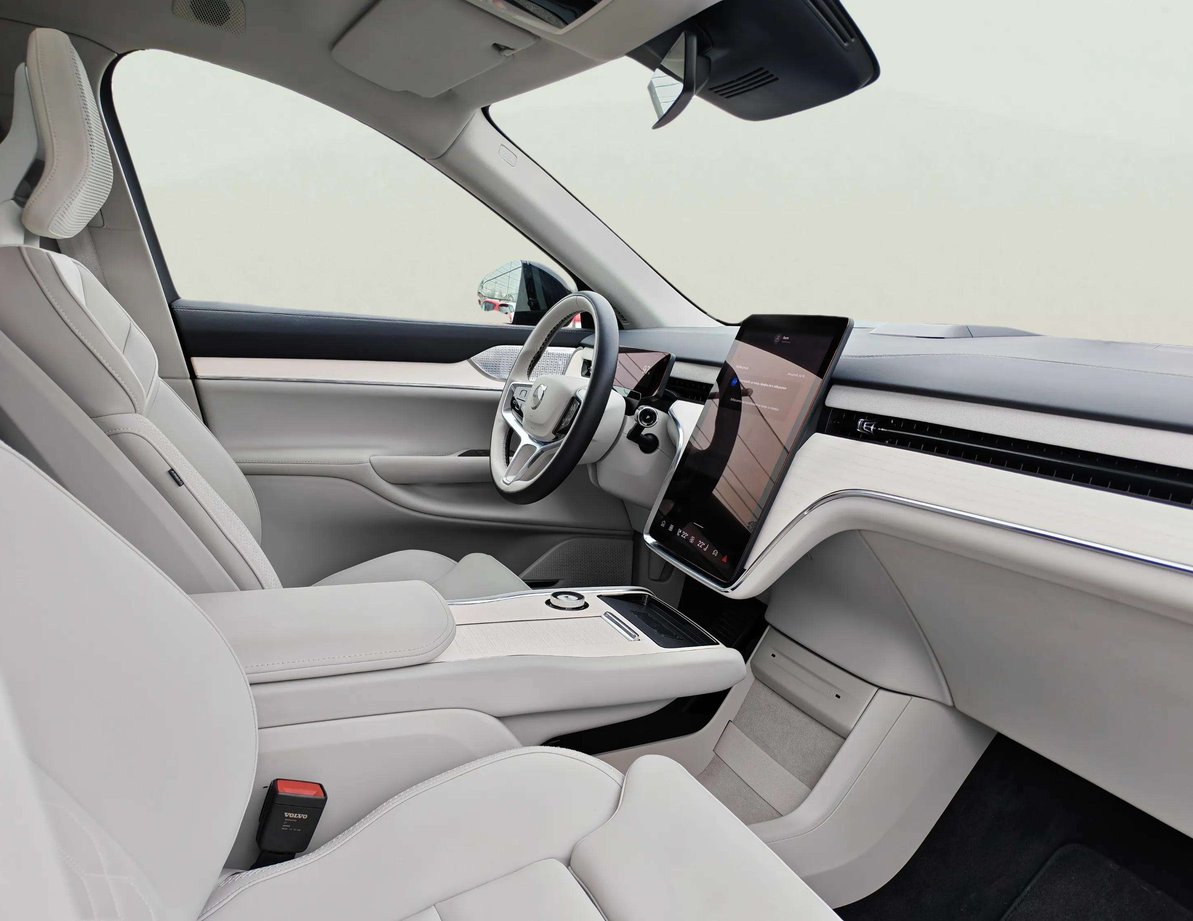 Volvo EX90 употребяван