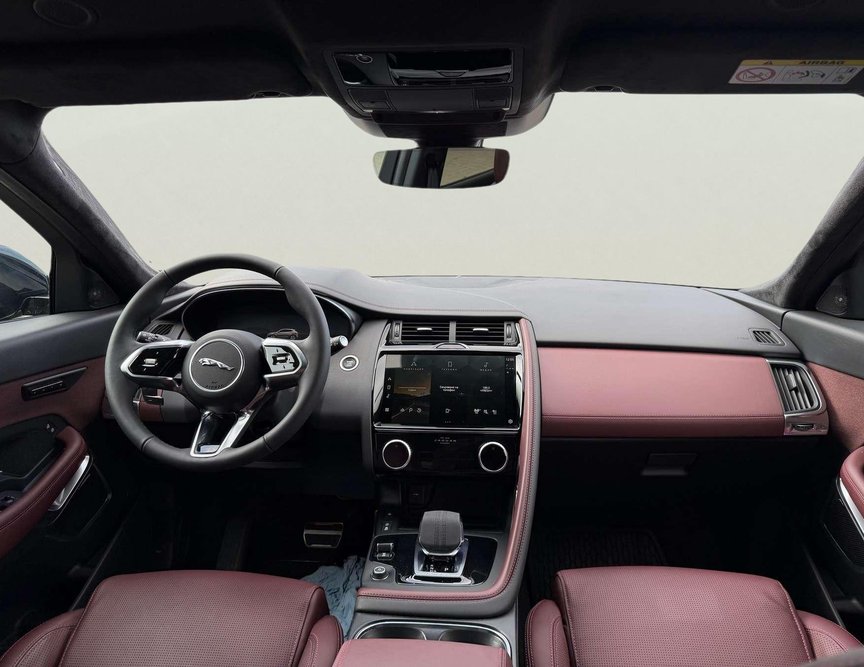 Jaguar E-Pace употребяван