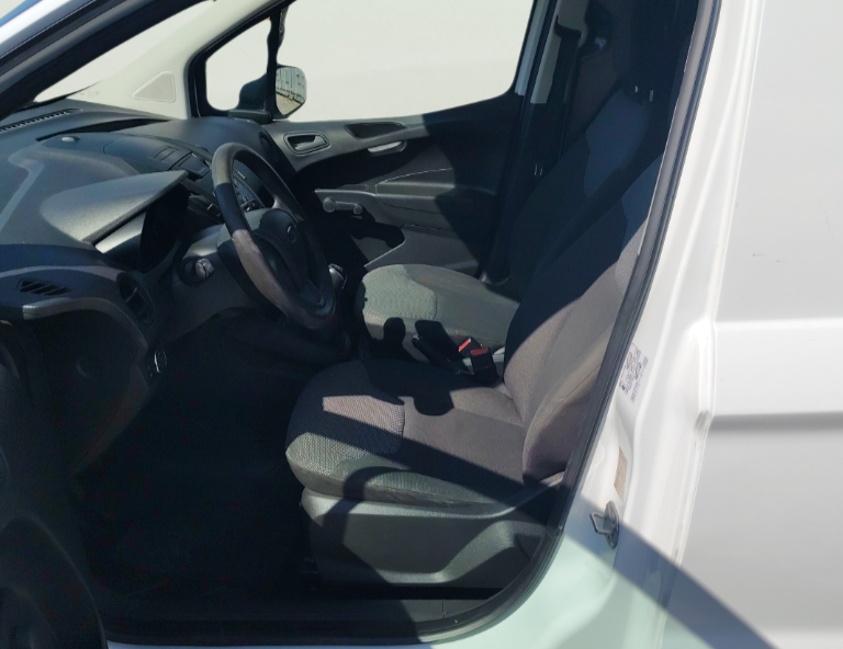 Ford Courier употребяван