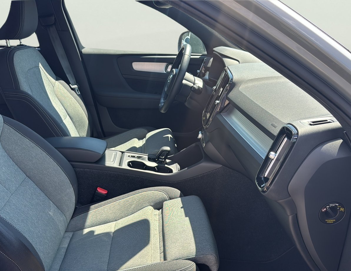 Volvo XC40 употребяван