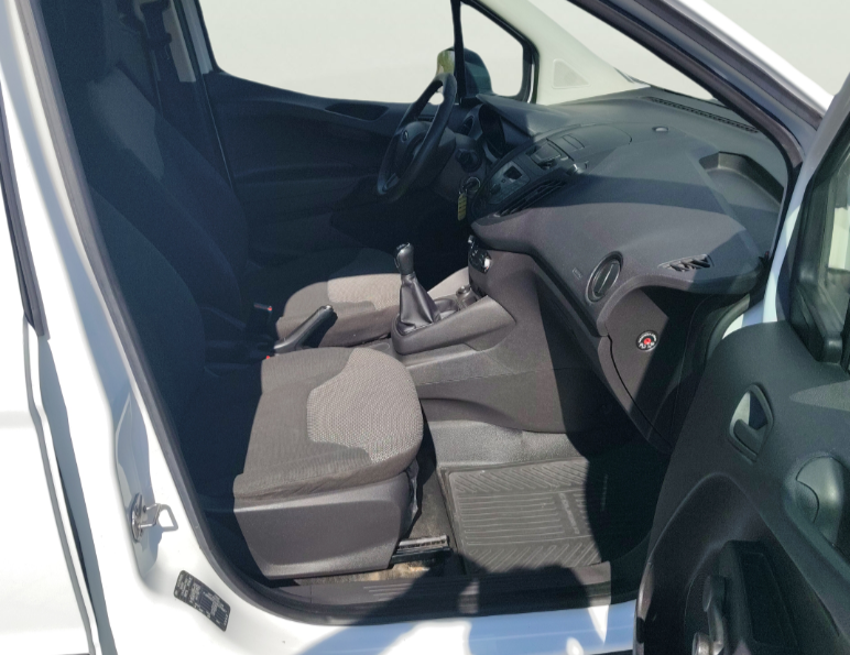 Ford Courier употребяван