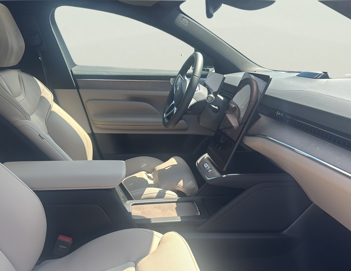 Volvo EX90 употребяван