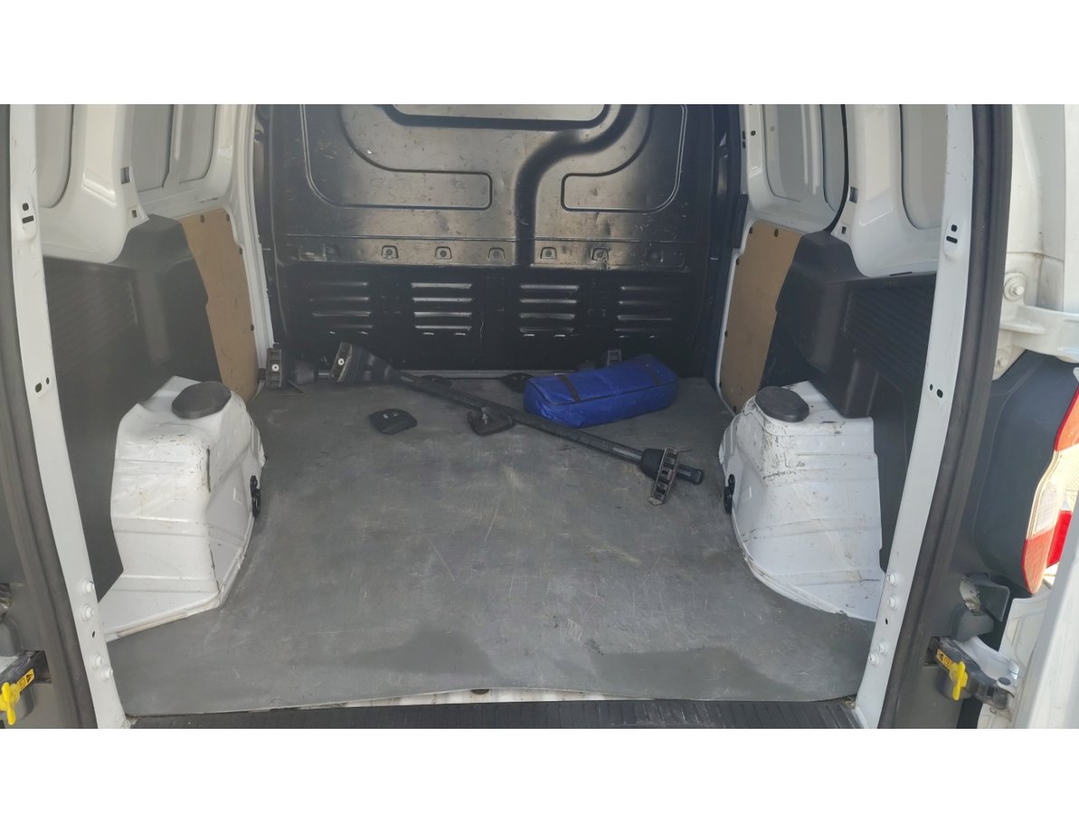Ford Courier употребяван