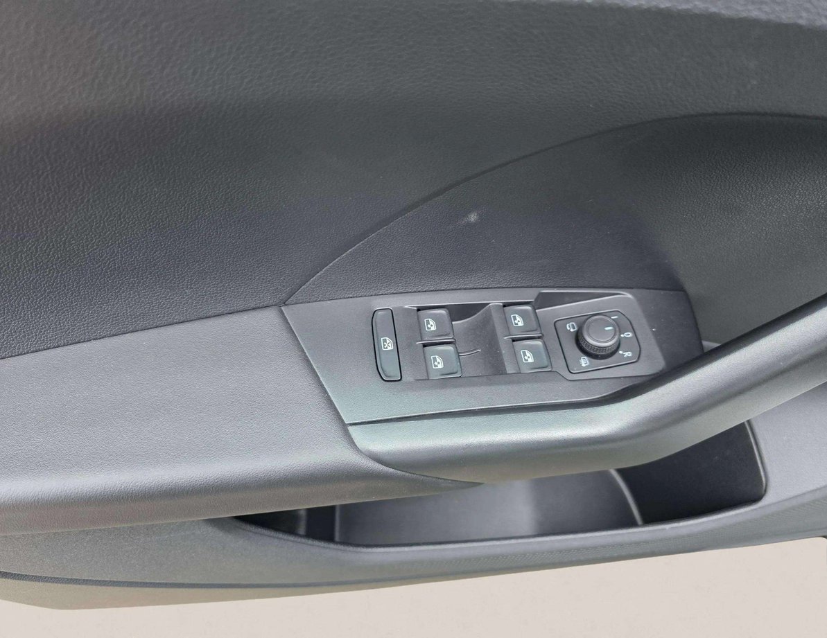 Volkswagen T-Cross употребяван