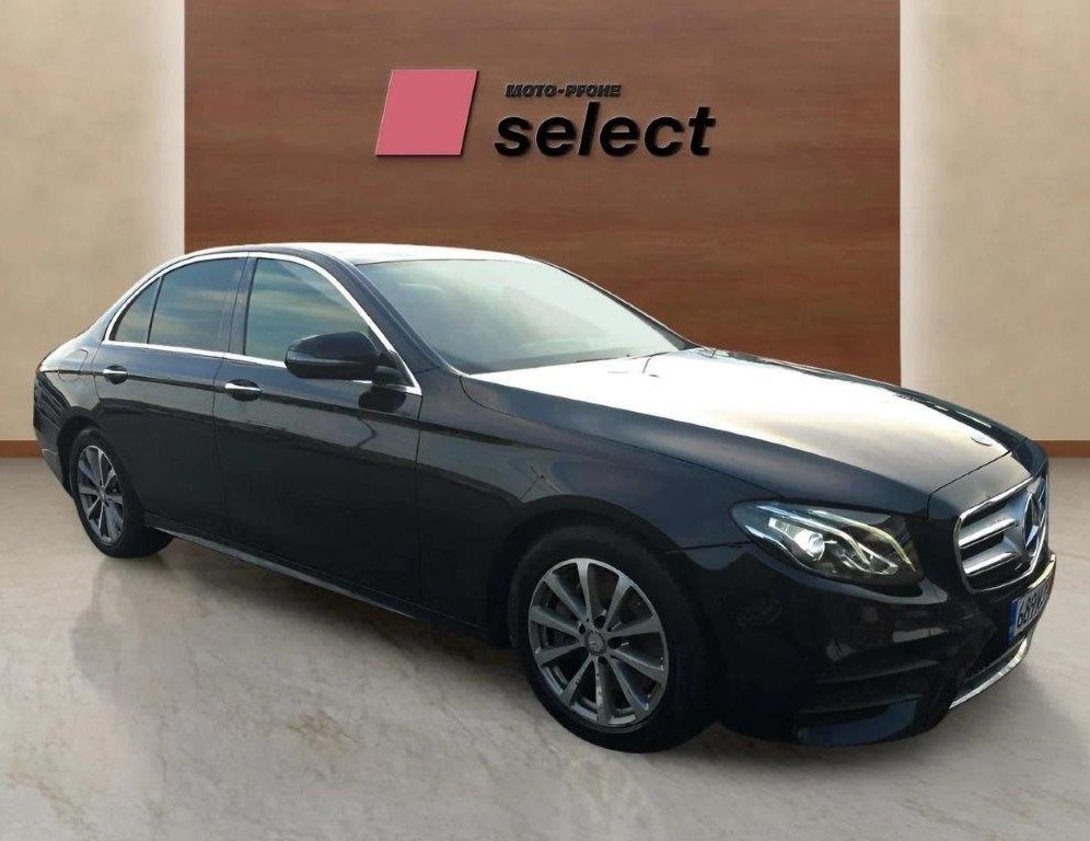 Mercedes-Benz E220 употребяван