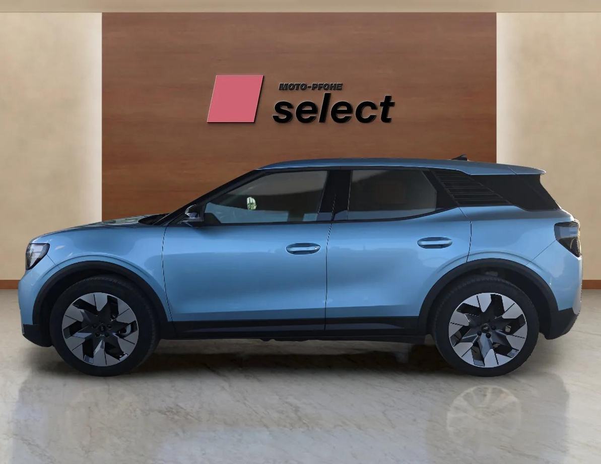Ford E-Explorer употребяван