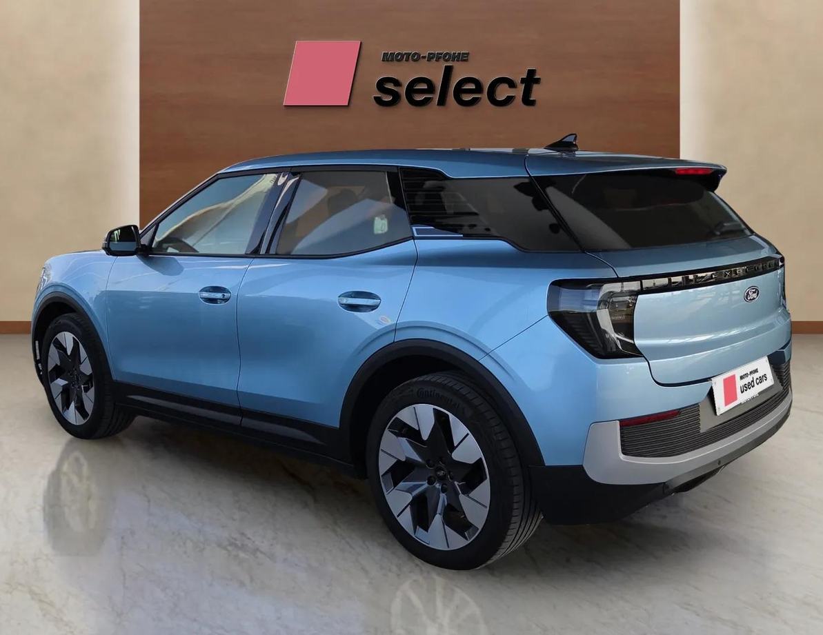 Ford E-Explorer употребяван