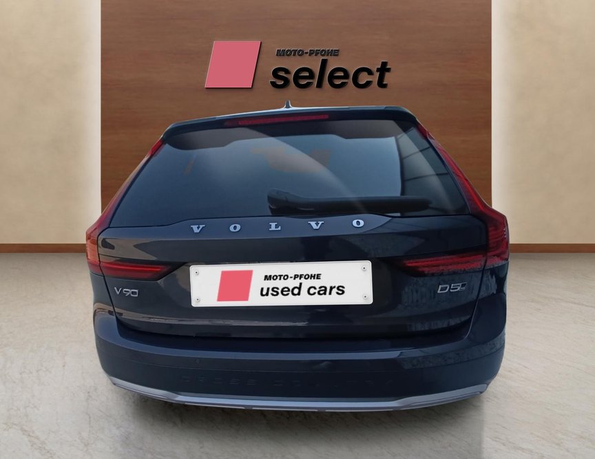 Volvo V90 CC употребяван