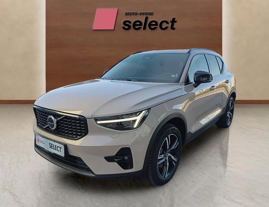 Volvo XC40 used