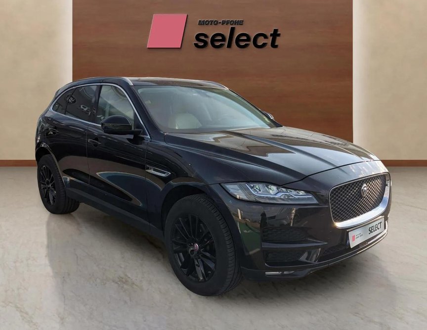 Jaguar F-Pace upotrebqvan