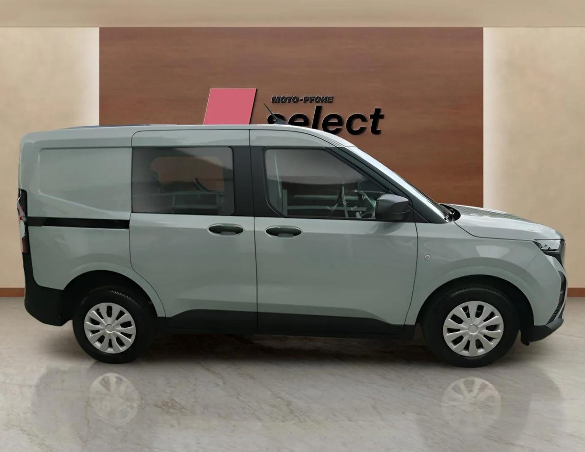 Ford Tourneo Courier употребяван