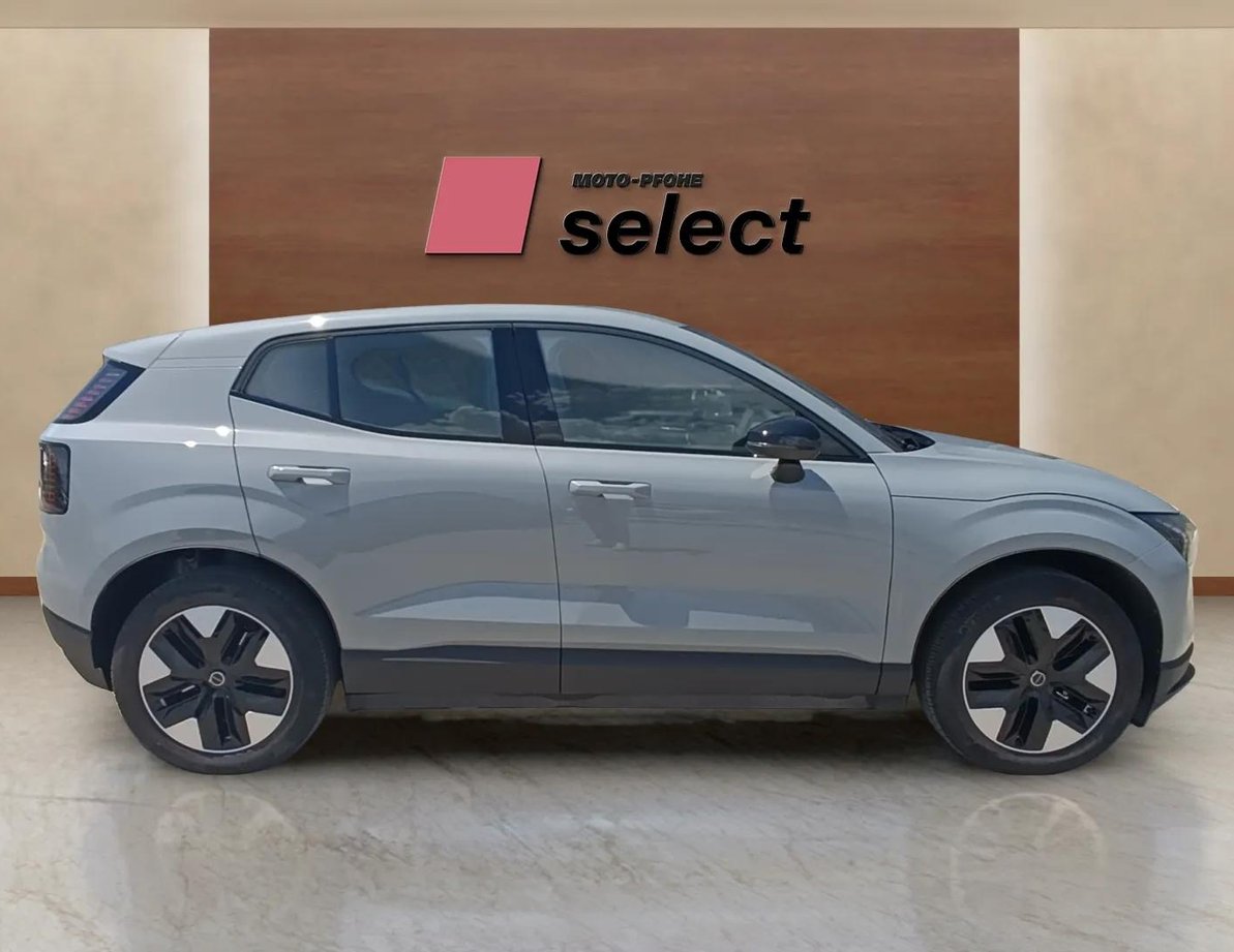 Volvo EX30 употребяван