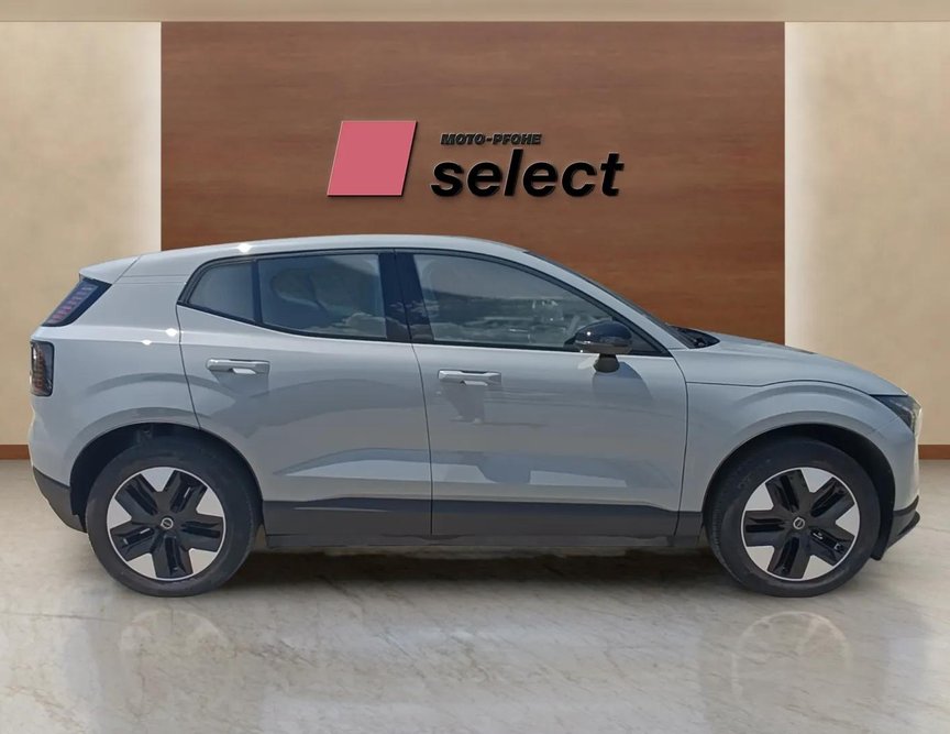Volvo EX30 употребяван