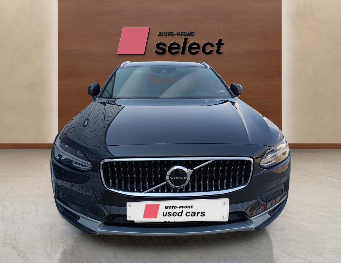 Volvo V90 CC употребяван