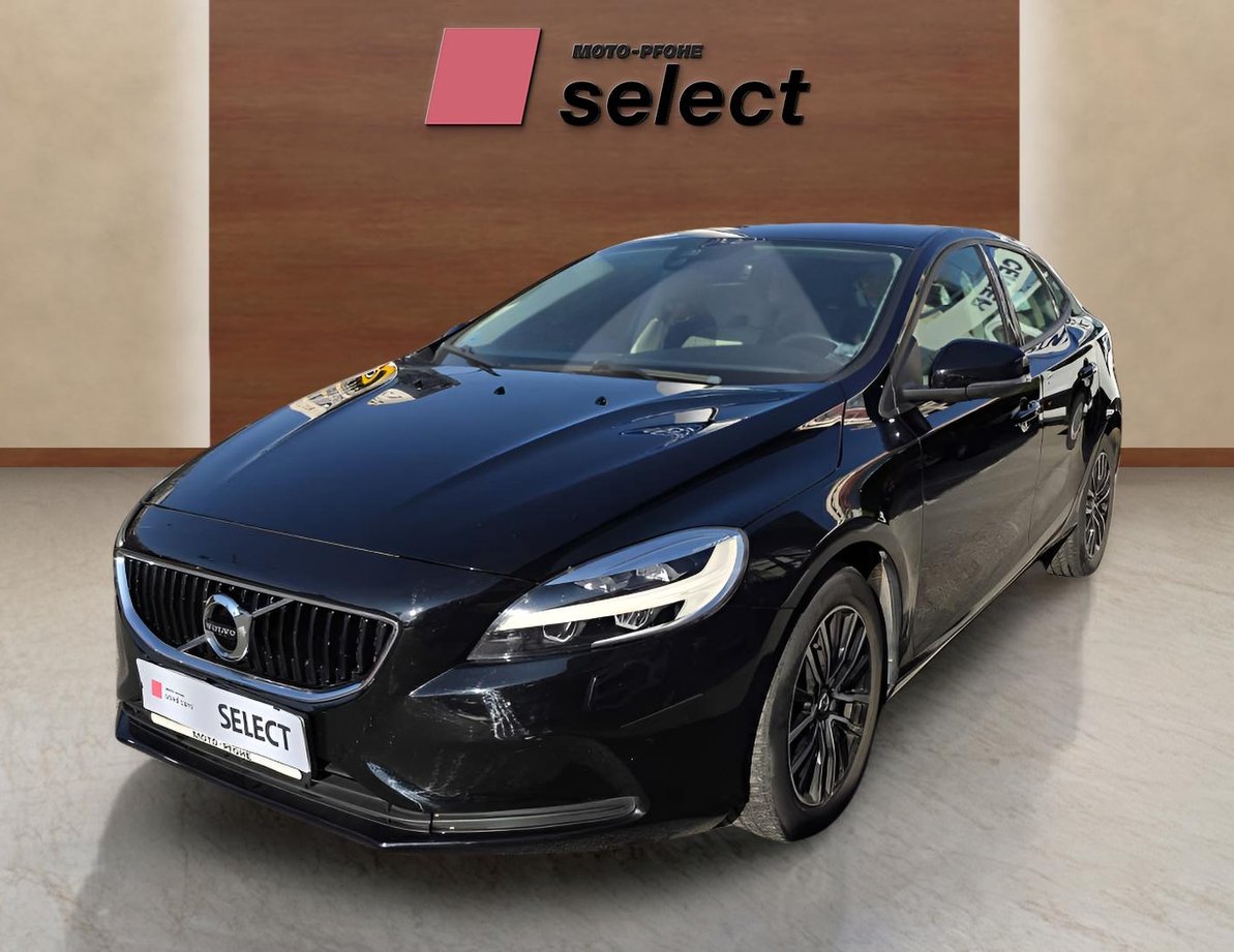 Volvo V40CC used