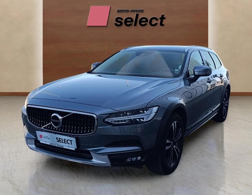 Volvo V90 Cross Country used