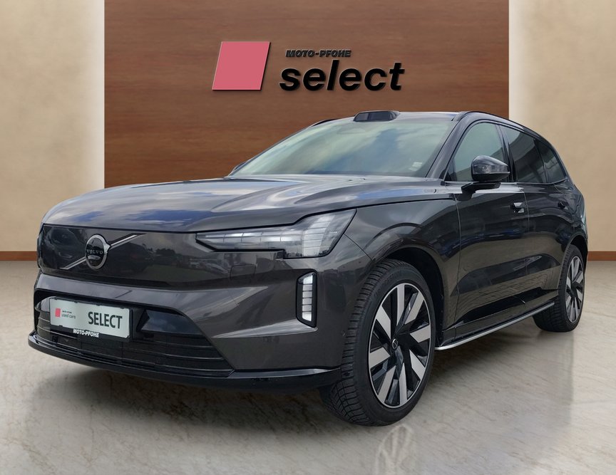 Volvo EX90 used